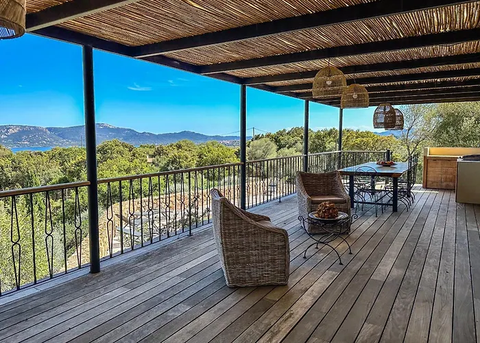 Casteddu Di Porto-vecchio * Porto-Vecchio (Corsica)